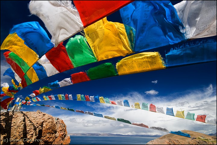 Tibet-flags.jpg