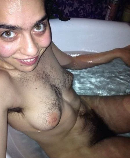 TqQRbj9OSxs.webp