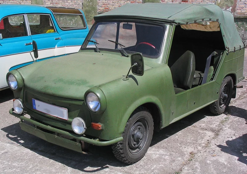 Trabant_Milit%C3%A4rversion.webp