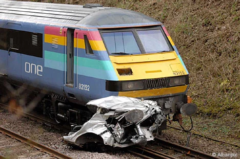 trainDM0103_468x311.webp
