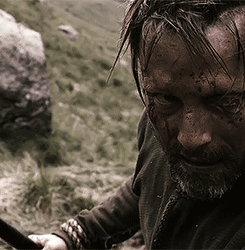 tumblr_n8w361IvOn1r55cpwo4_250.gif