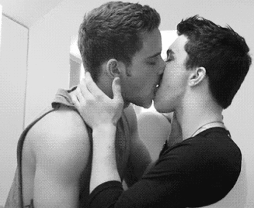 tumblr_noaqpprFjR1uqj5b5o1_500.gif