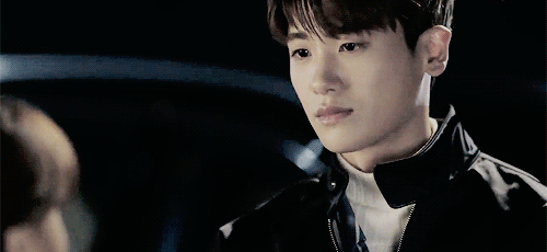 tumblr_onreuaGVxV1v9bs9yo1_500.gif