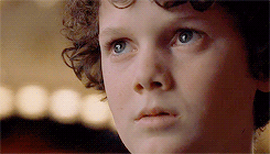 tumblr_osczlxSyz41rob81ao6_250.gif