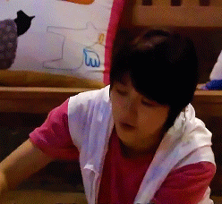 tumblr_oy6xgqdezd1uobl94o1_r1_250.gif