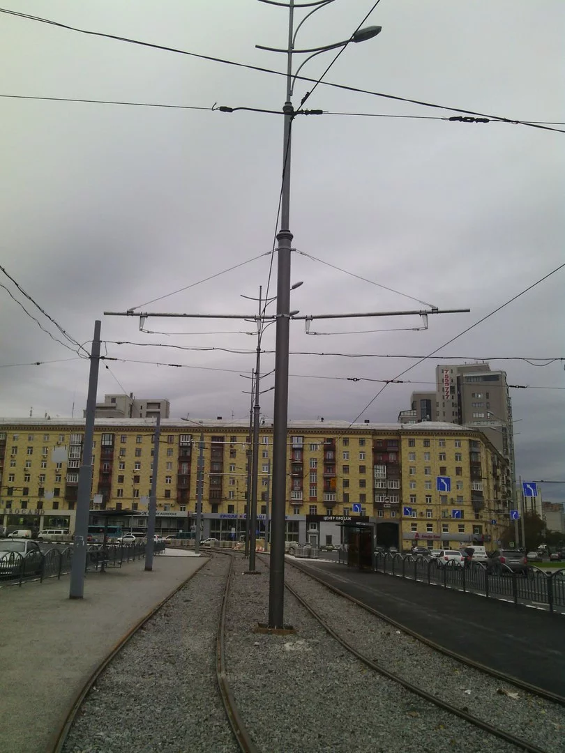 Und84o5SMec.webp