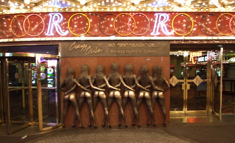 vegas14.webp