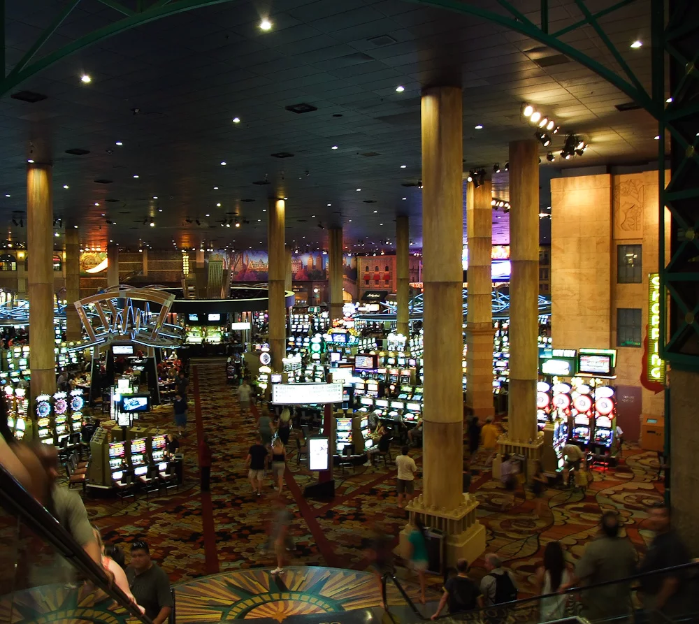 vegas17.webp