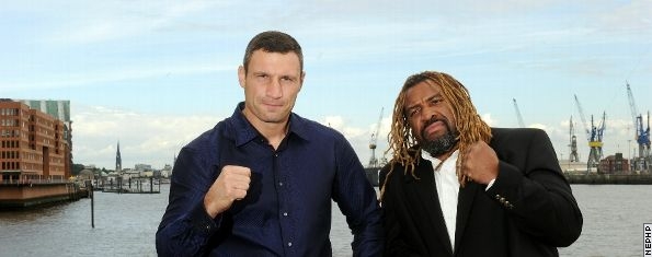 Vitaly-Klitschko-Shannon-Briggs20.jpg