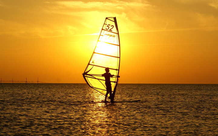 windsurfing-na-zakate.jpg