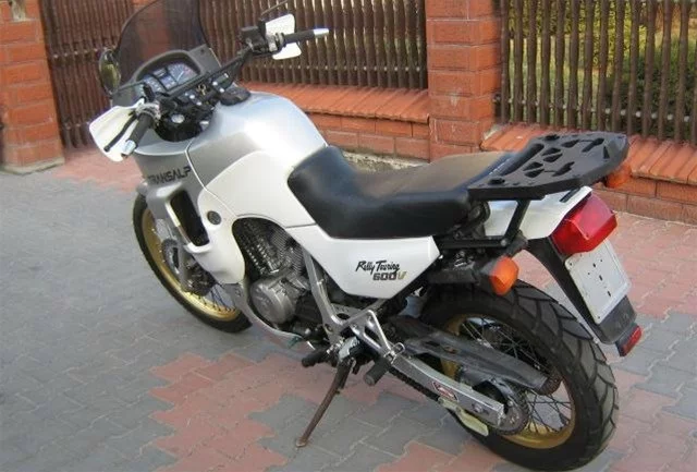 y_0332b51c.webp