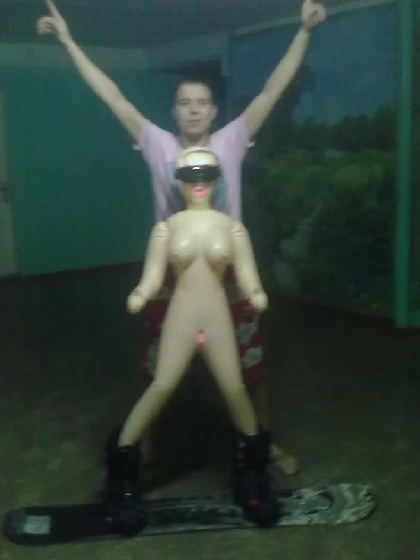 y_aa6f3d92.webp