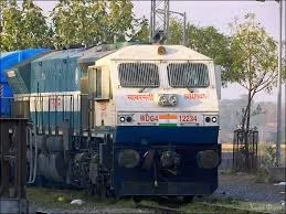 The Netra Hauler - SBI WDG-4 #12234 - Indian Railways !!! | Flickr