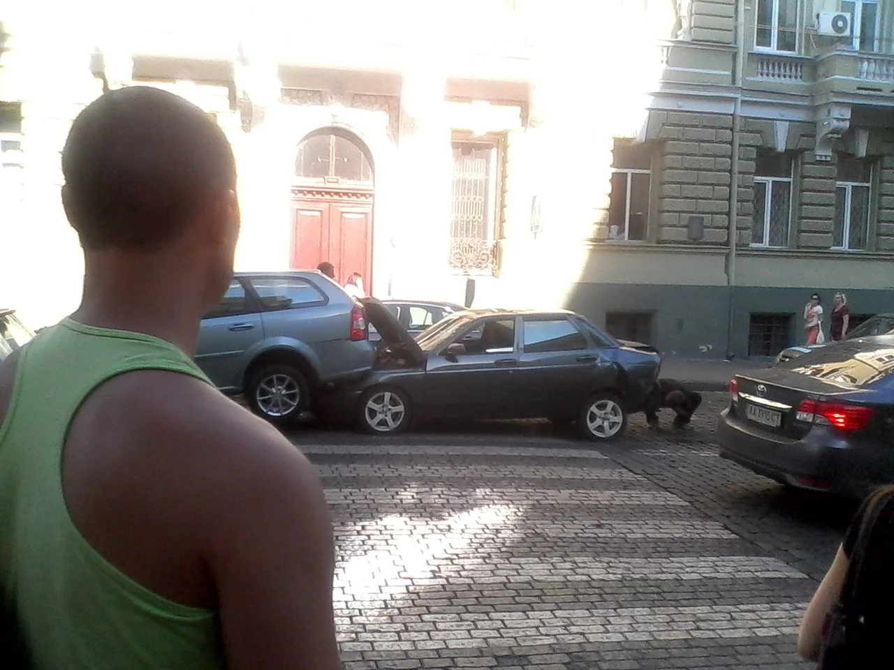 YXJsB2OxwZo.webp