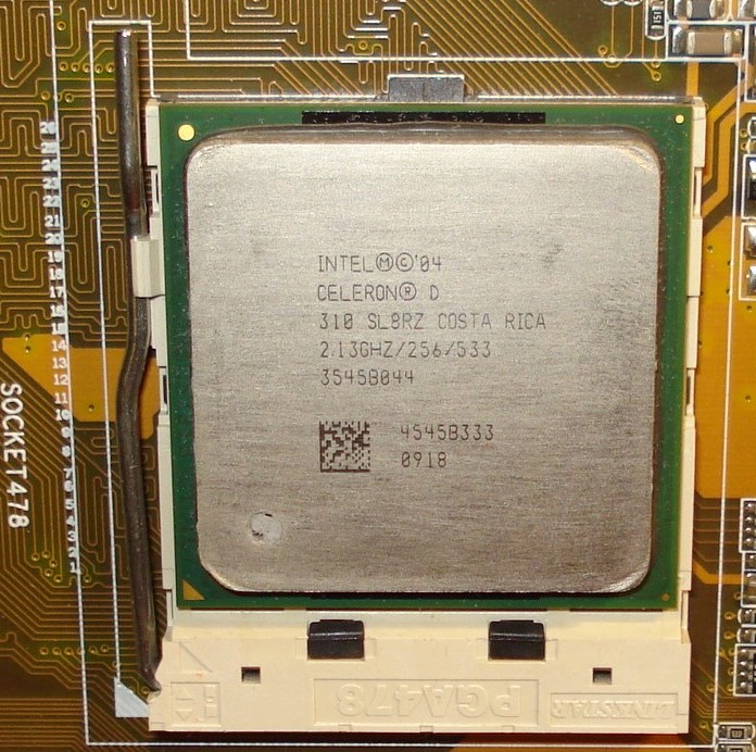 Intel Celeron D 310_1.JPG