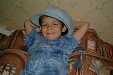  в кепке.webp