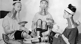 zhenshhiny-zhirafy.jpg