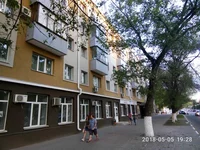 P80505-192800.jpg