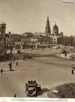 1942 вид с Павловской площади на Благовещенский собор.webp
