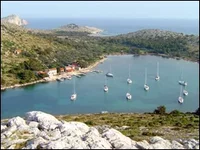yacht01.webp