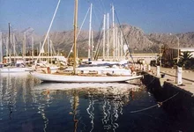 kahurangi_classic_sailing_yacht_for_sale.webp