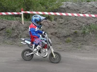 P1010765_cr.webp
