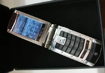 8-premialnaya-vertu-constellation-ayxta-black-super.jpg