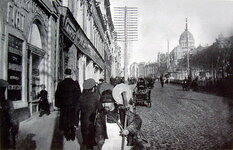 800px-Nikolavskaya_square,_Kharkiv,_c_1900.jpg