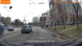 NO20191208-113840-000013.MP4_snapshot_00.01_[2019.12.10_19.39.42].jpg