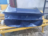 Ляда задняя дверь багажника Теsla MODEL 3