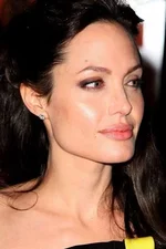 angelina_jolie_1.webp