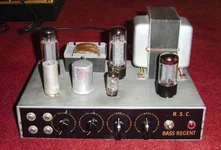 BASS REGENT  AMPLIFIER 2.webp
