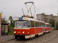 Smy?ka_Spo?ilov,_Tatra_T3,_odjezdov?_pozice.jpg