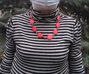  на свитере---.webp