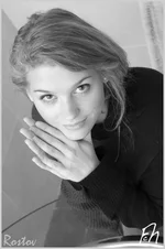 1277548863_kristina_asmus_www.interns-fan-17.webp