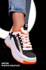 новые стильные кроссовки 550 грн