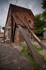 0_c452f_18af7659_orig.webp