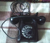 Стариннный телефон
