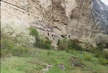 r002-035.webp
