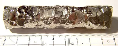 800px-Zr-crystal-bar.jpg