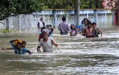 GD8598402@Indian-flood-affected-4409.jpg