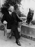 t-hoover-and-his-norwegian-elkhound-september-1935.webp