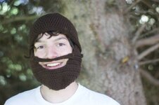 1276261310_bearded_beanie_11.jpg