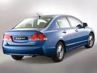 65005255_1286485959_hondacivic4d_02.jpg
