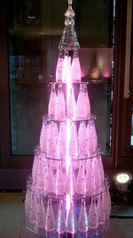 1261611776_cool-paris-christmas-tree.jpg