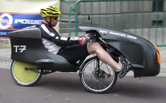 800px-Jersey_Town_Criterium_2010_recumbent_024.jpg