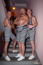 489489_8337nothumb500.jpg
