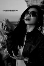 b43TIgckHAY.webp