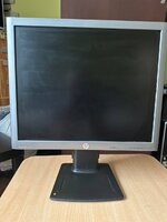 Монитор 19" HP EliteDisplay E190i IPS