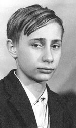 Vladimir_Putin_as_a_child.jpg